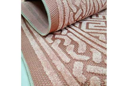 Stunning Pink Outdoor Rug for Garden Patios