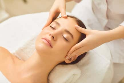 2 x 25 Min Spa Treatments - 4* Glasgow Marriott Hotel, City Centre