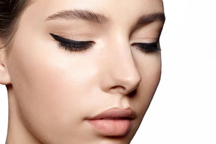 Online Permanent Eyeliner Course - CPD Certified