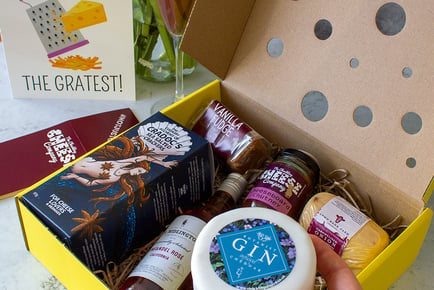 Cheese & Wine Hamper - The Chuckling Cheese Company