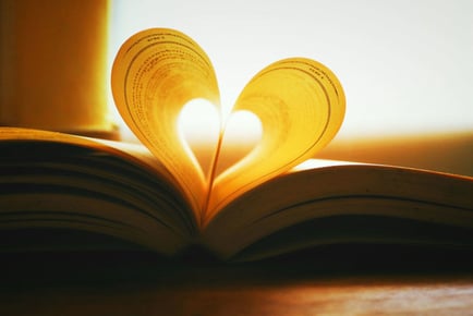 Accredited Online Romance Fiction Writing Course