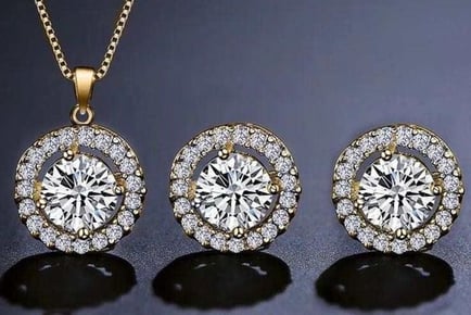 Round Halo Pendant Necklace and Earring Set - 3 Colours!