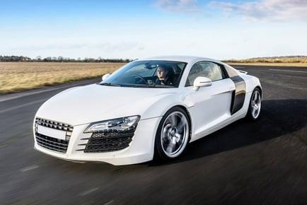 Audi R8 Driving Experience - 3 Miles - Car Chase Heroes