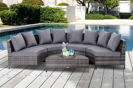 4-Seater Moon Shaped Garden Rattan Furniture Set