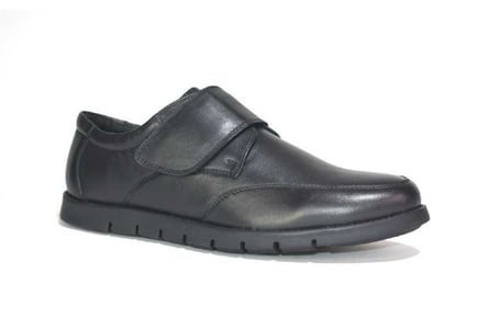 Mens Slip On Casual Easy Fasten Shoe