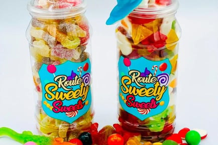 1.8kg Pick 'N' Mix Jar - Includes 15 Different Types of Sweets