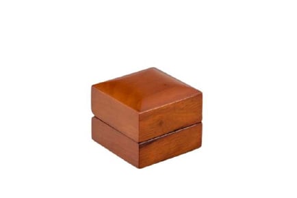 Mahogany Lacquer Finish Wooden Ring Box