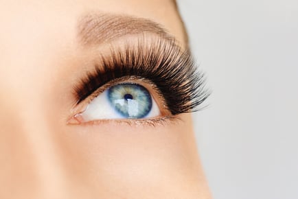 Eyelash Extensions - Individual, Hybrid or Russian Lashes - Salon 59