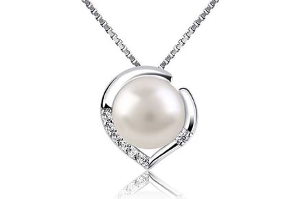 Pearl Necklace and Earrings Set-Xmas Box