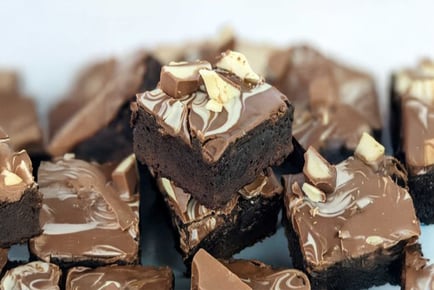 Limited Edition Marble Brownies Hamper - Includes 9 Brownies - from Bakerdays