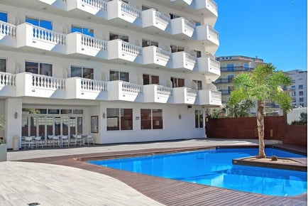 4* Costa Brava Holiday: Full-Board Hotel Stay & Return Flights