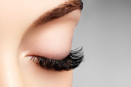 Semi Permanent Lash Course with Hybrid Styling