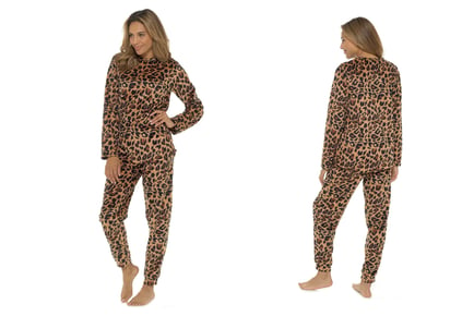 Women's Leopard Soft Fleece Pyjama Set