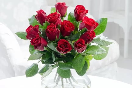Red Roses Bouquet - 6 or 12 Options - FlowersDelivery4U
