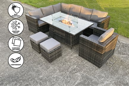 RIGHT CORNER: 9-seater polyrattan garden furniture set