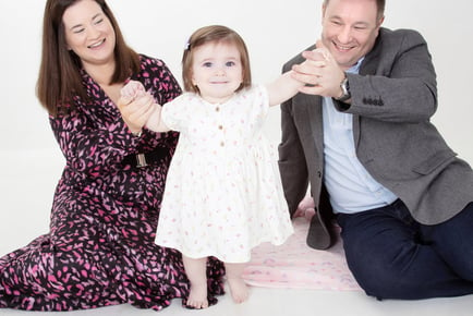 Couple's Or Family Photo Shoot - 5 Or 10 Prints - Belfast