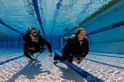 PADI Scuba Diving Experience for 1 or 2 - Clubsub Diving Club