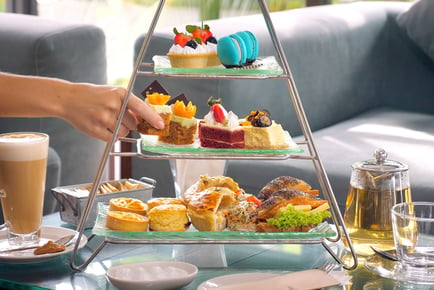 4* Afternoon Tea For Up To 4 With Prosecco Upgrade