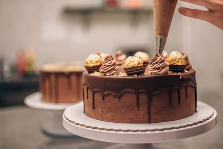 Cake Decorating & Design Online Course - EventTrix