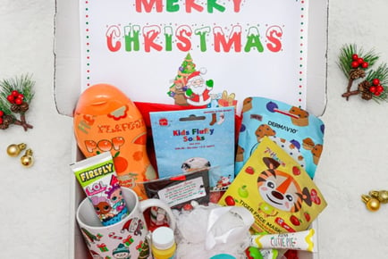 Christmas Kids Pamper Hamper: Fluffy Socks, Bubbles, Chocolate Coins & More!