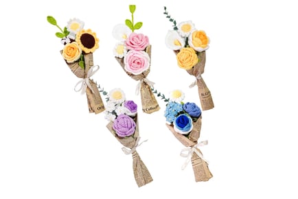 Crochet Flower Bouquet in 5 Colours