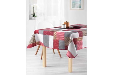 Stain Resistant Tablecloth PatchworkRed