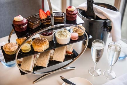 Traditional or Sparkling Afternoon Tea for 2 at Novotel York