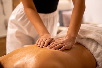 1 Hour Sports Massage - The Spine & Sports Injury Clinic