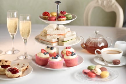 Festive Afternoon Tea for 2 - Prosecco Upgrade - Manchester