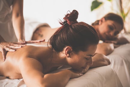 Couples Massage and Reiki Session - The Crystal Booth