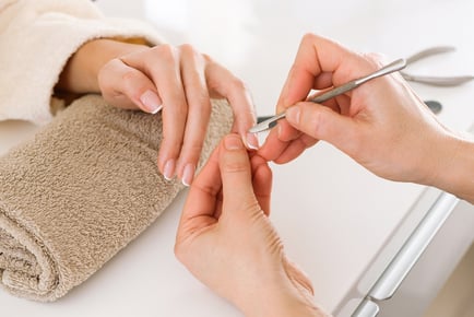 Nail Technician Online Course