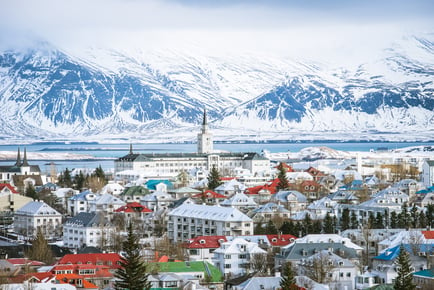 4* Reykjavik Trip: Iceland Hotel & Return Flights - Northern Lights Tour!