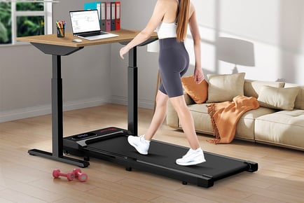 Motorised treadmill with a mat, Black