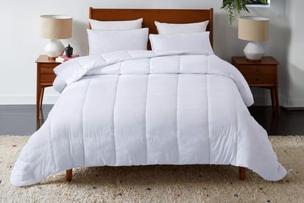10.5 Tog Hollowfibre Duvet with 2 or 4 Pillows - 4 Sizes