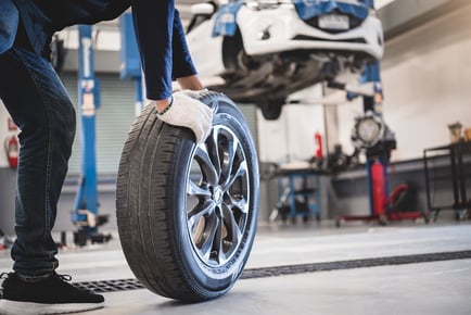 Car Service & 50-Point Check With Oil Change - Speedy's Wheels & Tyres