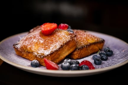 Brunch Meal & Drink for 2 - Blueberry's by Jerome, London