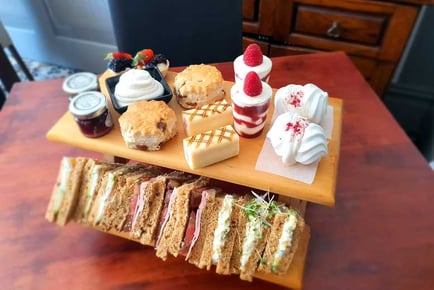 Afternoon Tea for 2 with Gin & Tonic - Blackpool