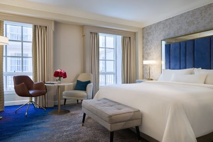 5* Dublin, The College Green Hotel Stay: Breakfast, Cocktails & Dining Upgrade