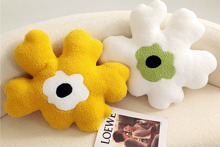 Flower Shaped Plush Throw Pillow - 5 Colours