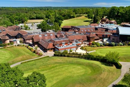 4* Hampshire Wellness Break - Breakfast, Treatments, Afternoon Tea & Spa Access