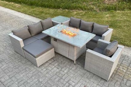 Luxurious PE Rattan Garden Sofa Set with Fire Pit Table