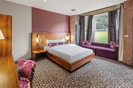 Sheffield Stay for 2 - The Rutland Hotel, Breakfast & Prosecco - Room Upgrade!
