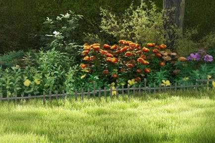 Wooden Garden Fencing Landscape Edging