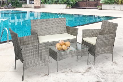 Grey: A four-seater garden rattan furniture set