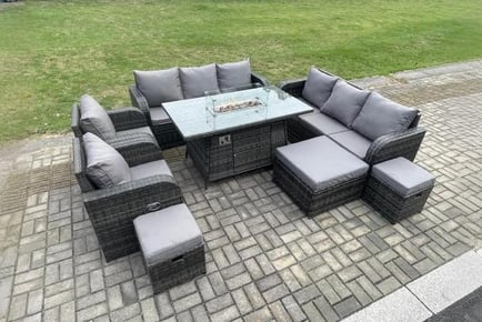 Luxurious Rattan Reclining Sofa Set with Fire Pit