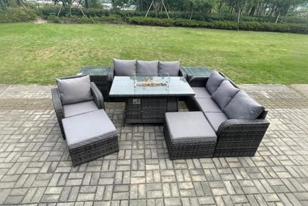 Luxurious 9-Seater Garden Set with Firepit & Cozy Sofa