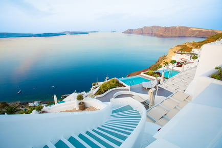 Athens & Santorini Holiday - Central Hotels, Transfers & Return Flights