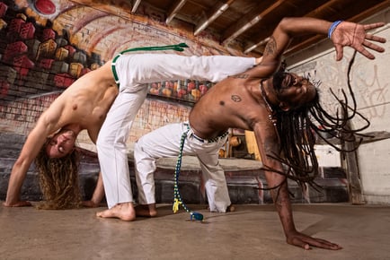 Discover the Rhythms of Capoeira: 4 Fitness Lessons for 1