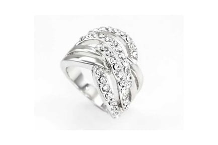 crystal ring white l