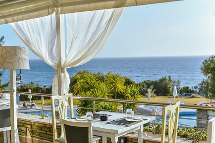 4* Halkidiki Half-Board Beach Stay & Flights - Award Winning Nikiti Hotel!